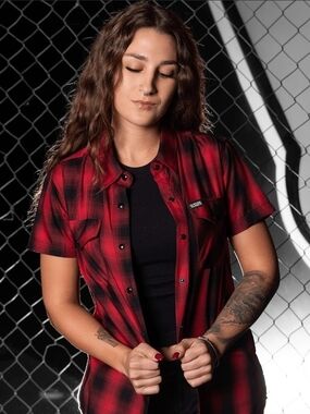 Dixxon Classic Red Plaid Short-Sleeve Shirt - Womens